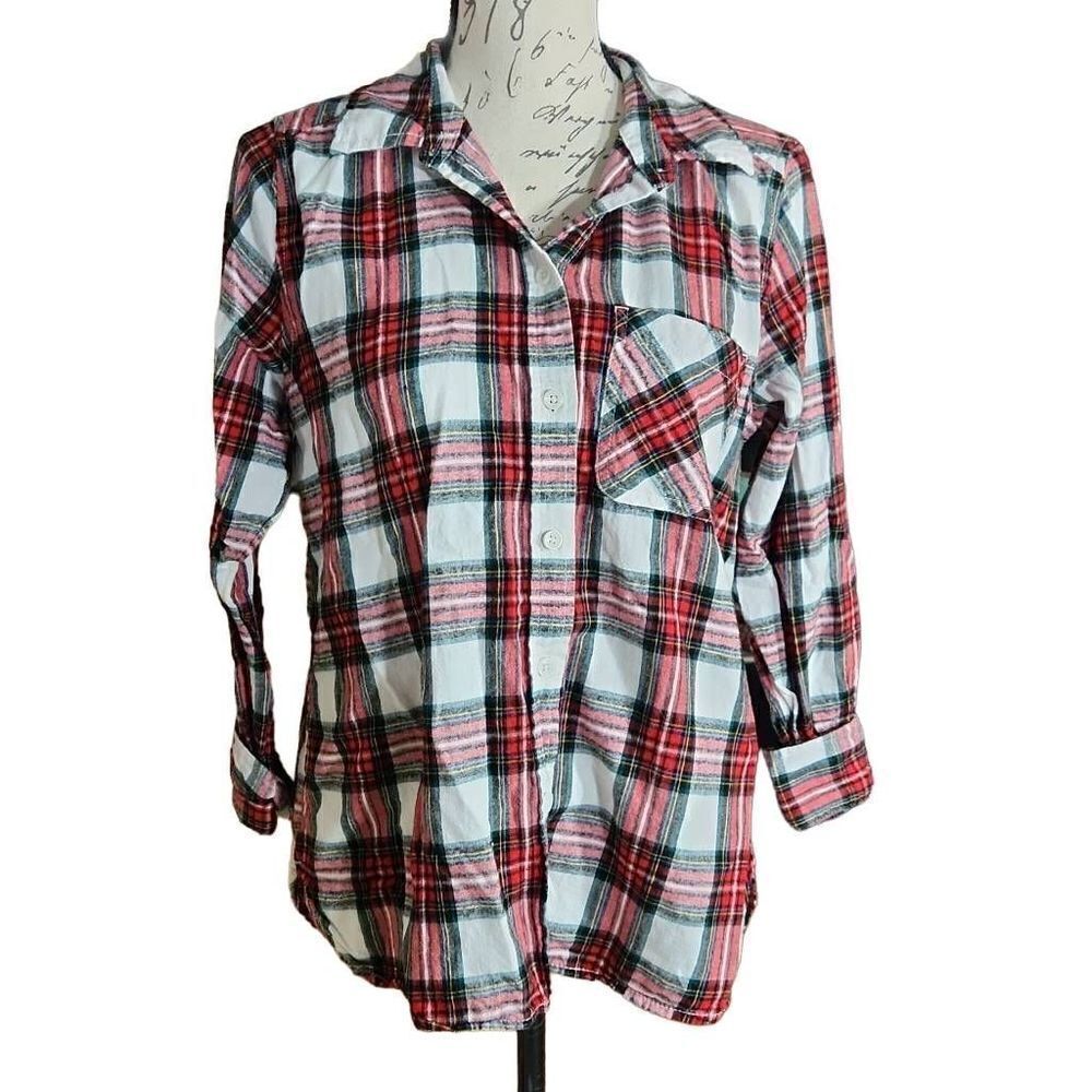 Time and Tru Ladies Size Small Red Plaid Flannel Shirt